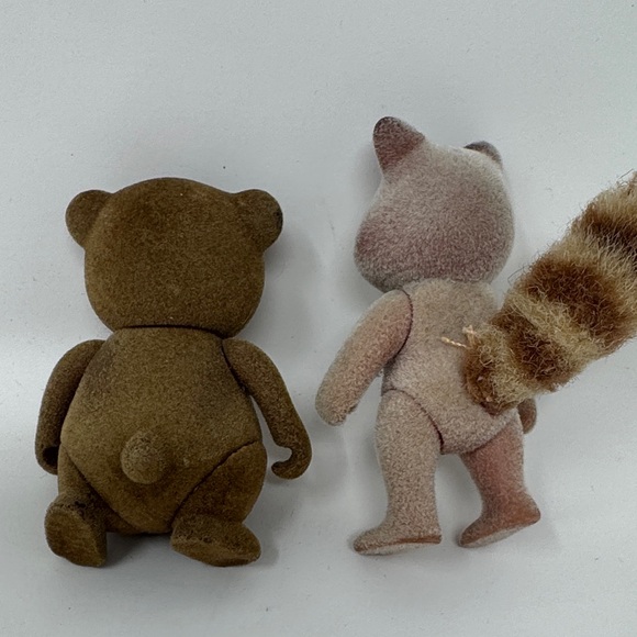 CALICO CRITTERS LOT OF 6 RABBIT BUNNY RACCOON BEAR FLOCKED ANIMALS TOY - Picture 9 of 9